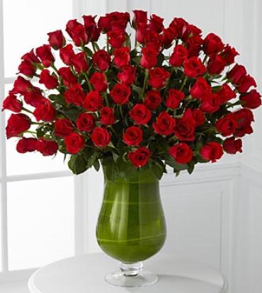 72 Luxury Roses Bouquet